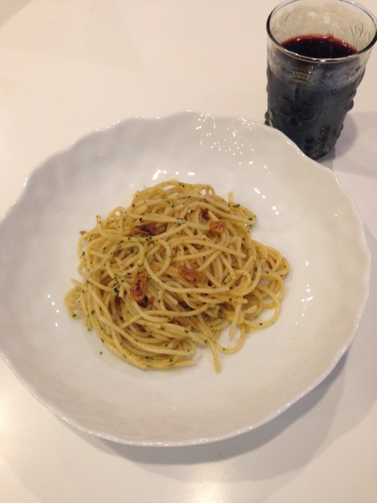 Garlic, Basil, and Crushed Red pepper pasta